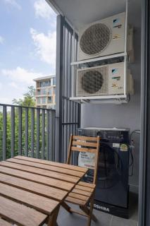 New apartment with stunning golf course view - 2