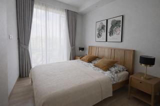 New apartment with stunning golf course view - 1