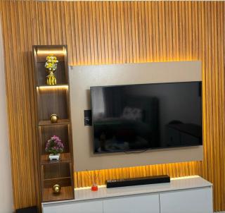 Pinecourt Luxury Apartment - 4