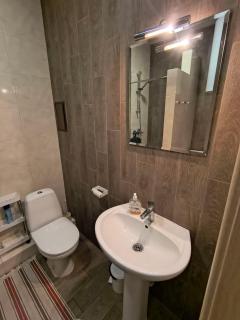 Orange Guest Rooms - 9