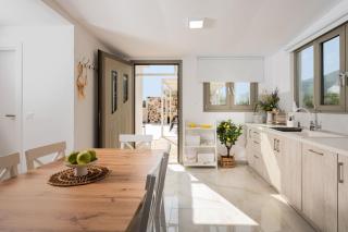 Amore Villa, 4 bedrooms & Private pool, by ZanteWize - 2