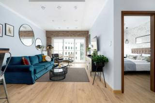 Przytulny Jasny Apartament z Balkonem oraz Parkingiem by Noclegi Renters - 0