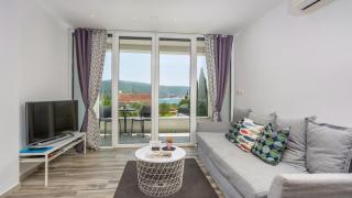 Beautiful Villa Estate 1 in Island of Krk - Kornić - 6