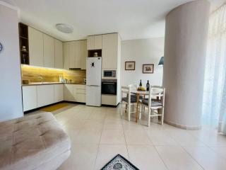 Vacation Apartment, Family & Friends - 3