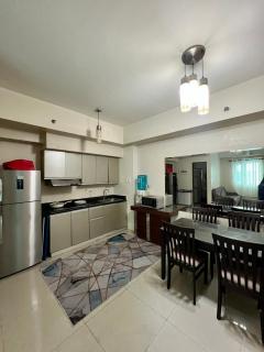 Cozy 2BR at The Beacon Condominium Arnaiz Tower by La Giada Living - 1