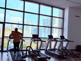 Kuala Lumpur Chambers Sky World - 4