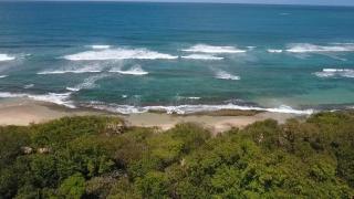 Surfside Martinique on the beach - North - 9