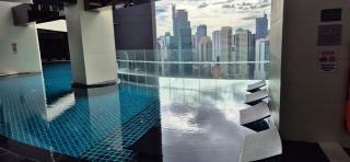 Cozy Apartment City & Mountain View with balcony FREE use of pools sauna and sunbathing - 7