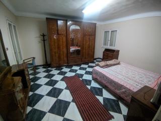 شقه مفروشه فيو البحر - 4