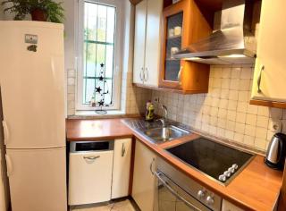 NEW West Coast Ap - Walk to Beach & Old Town - 4