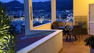 Trogir center exclusive seaview apartment for 4 - 5