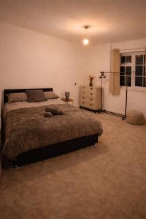 Beautiful Modern Home in Wisbech with Private Garden - 1