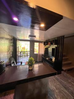 Hidden Garden Villa - 4