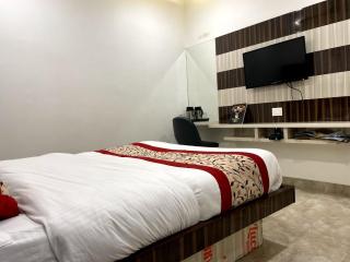 hotel pooja paharganj - 4