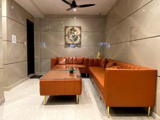 hotel pooja paharganj - 2