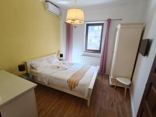 Adrys Holiday Rooms - 0