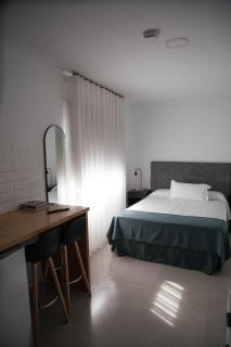 M&A Hostal en Onda - 3