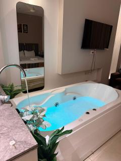 Jacuzzi room gurgaon - 2
