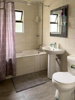 Lovely 3 bedroom apartment near JKIA - 2