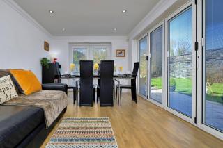 Dyffryn - 1