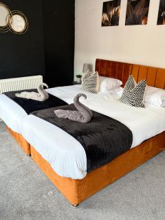 Spacious 2-Bedroom House in Wallasey by Eason Stays, Ideal for Families & Business Travellers with Free Parking and Easy Access to Liverpool - 8