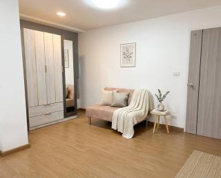 Hugg daily airport 5 - 3