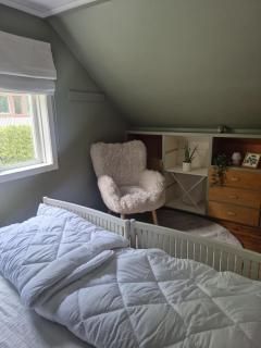 Spacious Trolltunga apartment close to the city center, good parking - 7