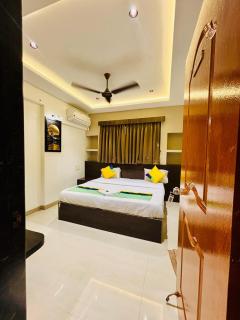 royal samrat inn - 4