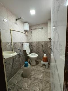 Hotel Shree Krishna Ahmedabad - 4
