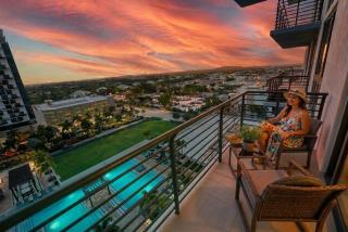Modern Studio Pool View Downtown Doral' Heart - 0