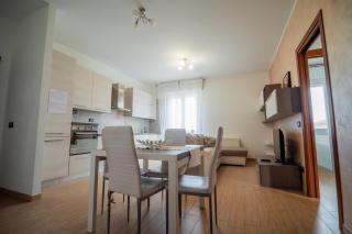 Senna Apartment - Sleeps 6 - Near Ferrari - 5