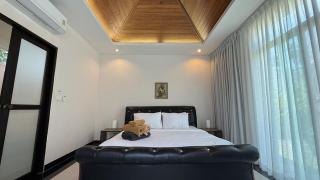 White Villa by Villacarte - 8