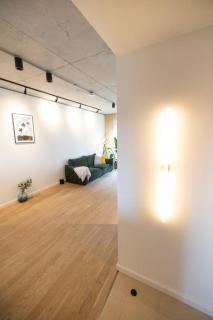 Spacious, Stylish Flat Near Stadium, 15 min from Soho - 8
