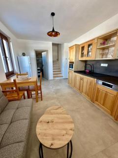 Pod Lovčí skálou - 5