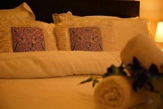 2 Bedroom Suite by Royal Suites - 6