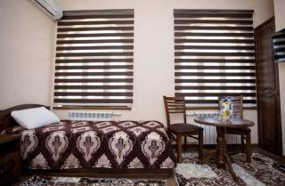 GUMBAZ HOTEL in City Center - 6