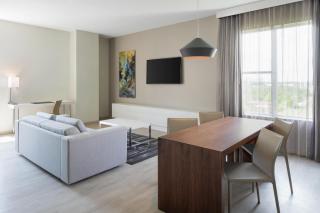 AC Hotel by Marriott Gainesville Downtown - Gainesville - 7