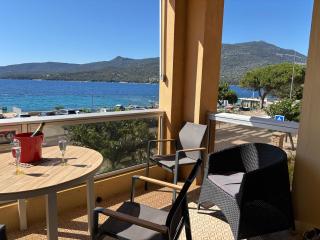 BEL appartement T1 devant la plage, face mer - 9
