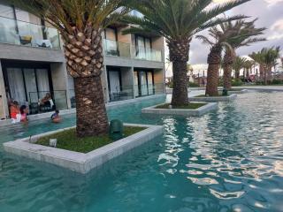 Porto 2 Life Apart - 1