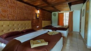 The Leaf N Lantern - 7