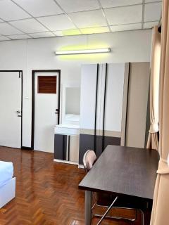 Chubby House - Santitham, Chiang Mai Thailand - 8