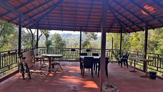 The Leaf N Lantern - 4