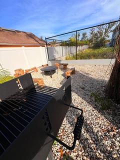 Newly built condo, lovely and spacious centrally located in Tampa - 2