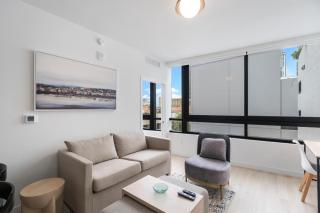 Stylish Downtown Miami Condo with Pool and Gym - 6