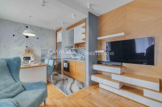 Family Two Bedroom Apartment in Budva - 4