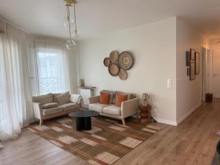 L'Atelier Picasso des Docks by So Homy - 2 Bed Room, 4 People - 9