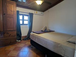 Quiet Beach House, 3-Min Walk to Ocean w AC and Parking - 1