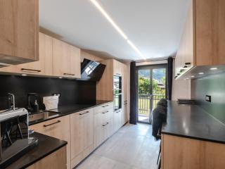 Demi-chalet familial à Chamonix - 8 pers, parking, WiFi - FR-1-343-227 - 2