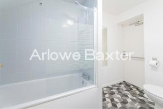 Stylish 2 Bedroom Home in Reading - Reading - 8