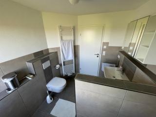 Modernes Apartment mit Bergpanorama & Terrasse - 9